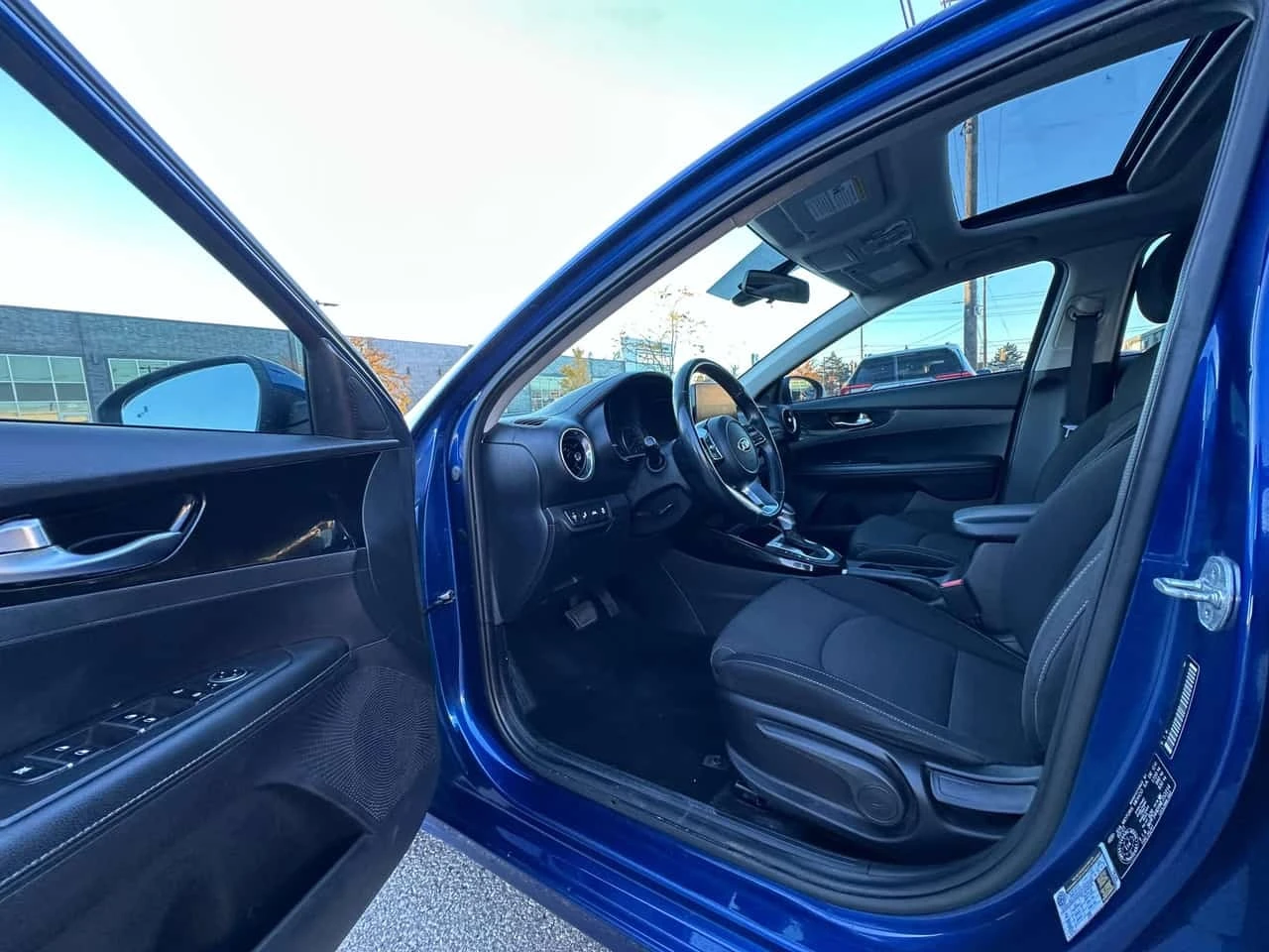 Kia Forte * EX IVT * CARFAX *  | Mobile.bg � ����������� 11