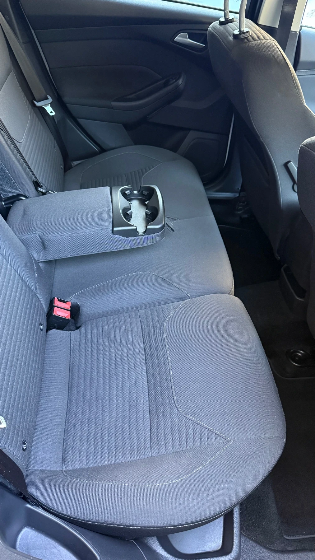Ford Focus 1.6 i LPG BRC Titanium, снимка 11 - Автомобили и джипове - 56637066