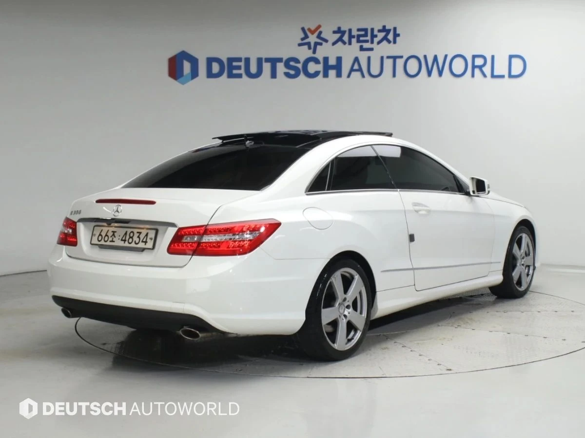 Mercedes-Benz E 350, снимка 2 - Автомобили и джипове - 56685425