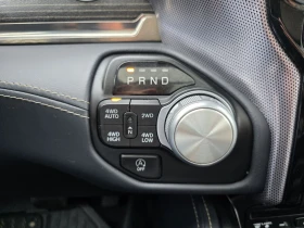 Dodge RAM 1500 5.7L CREW CAB LIMITED, снимка 16