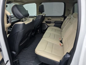 Dodge RAM 1500 5.7L CREW CAB LIMITED, снимка 17