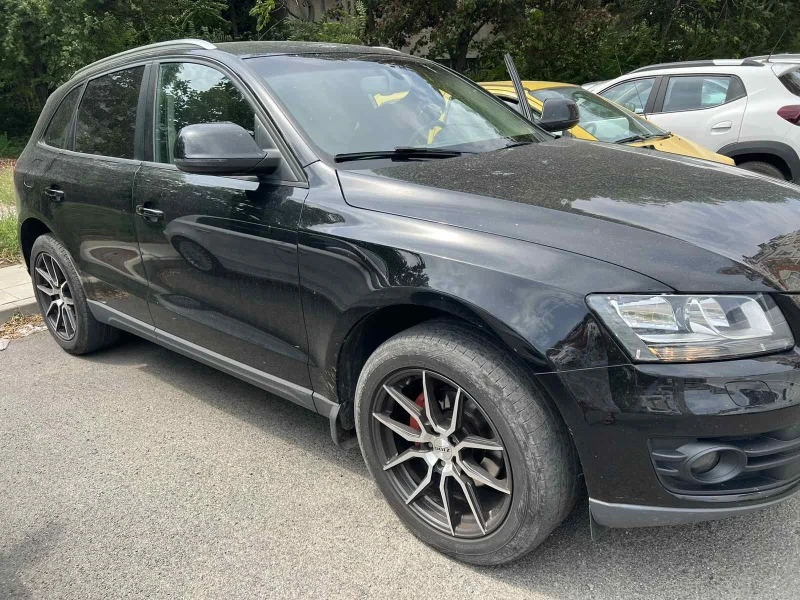 Audi Q5, снимка 2 - Автомобили и джипове - 48127869