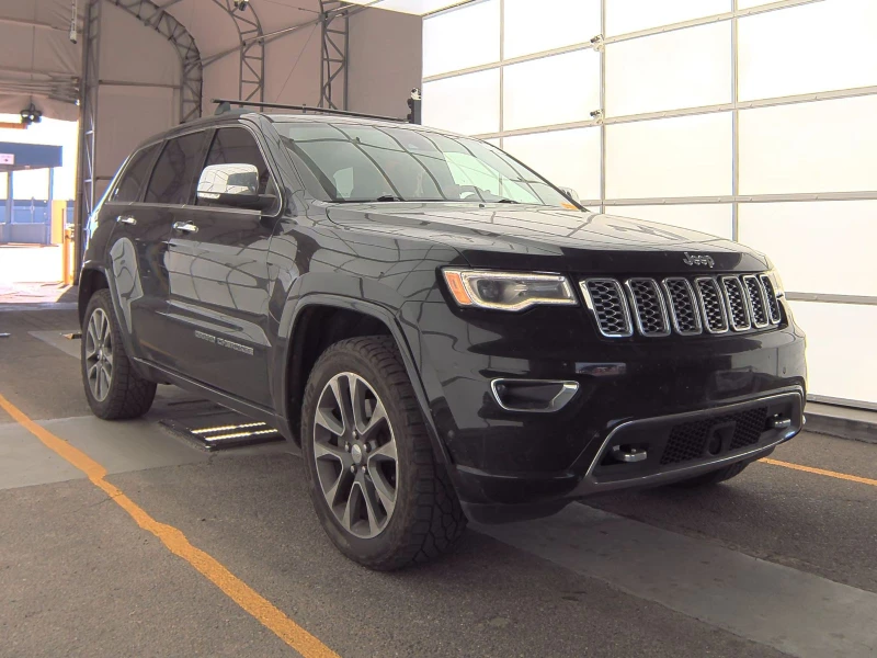 Jeep Grand cherokee LIMITED 5.7 V8 HEMI* Обдух* Пано* 8ZF* Дистроник* , снимка 3 - Автомобили и джипове - 48017019