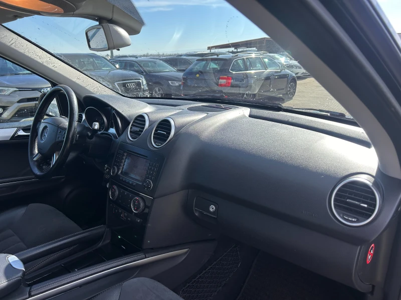 Mercedes-Benz ML 320 CDI 4MATIC AIRMATIC/AVTOMAT/NAVI/KOJA EURO 4, снимка 11 - Автомобили и джипове - 52393569