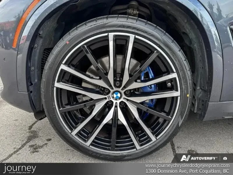 BMW X5 40i* M SPORT* INDIVIDUAL* DIS* МАСАЖ* КРАЙНА ЦЕНА, снимка 5 - Автомобили и джипове - 56209227