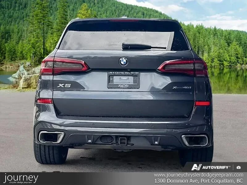 BMW X5 40i* M SPORT* INDIVIDUAL* DIS* МАСАЖ* КРАЙНА ЦЕНА, снимка 4 - Автомобили и джипове - 56209227