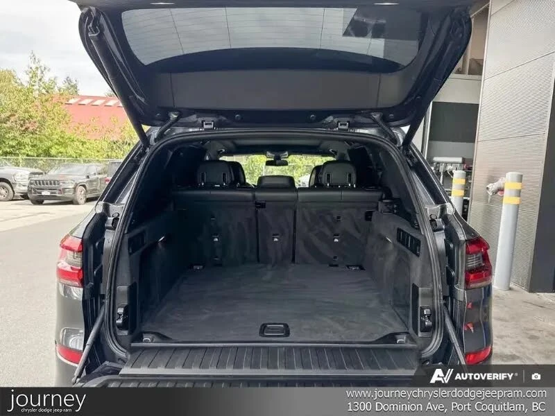BMW X5 40i* M SPORT* INDIVIDUAL* DIS* МАСАЖ* КРАЙНА ЦЕНА, снимка 7 - Автомобили и джипове - 56209227