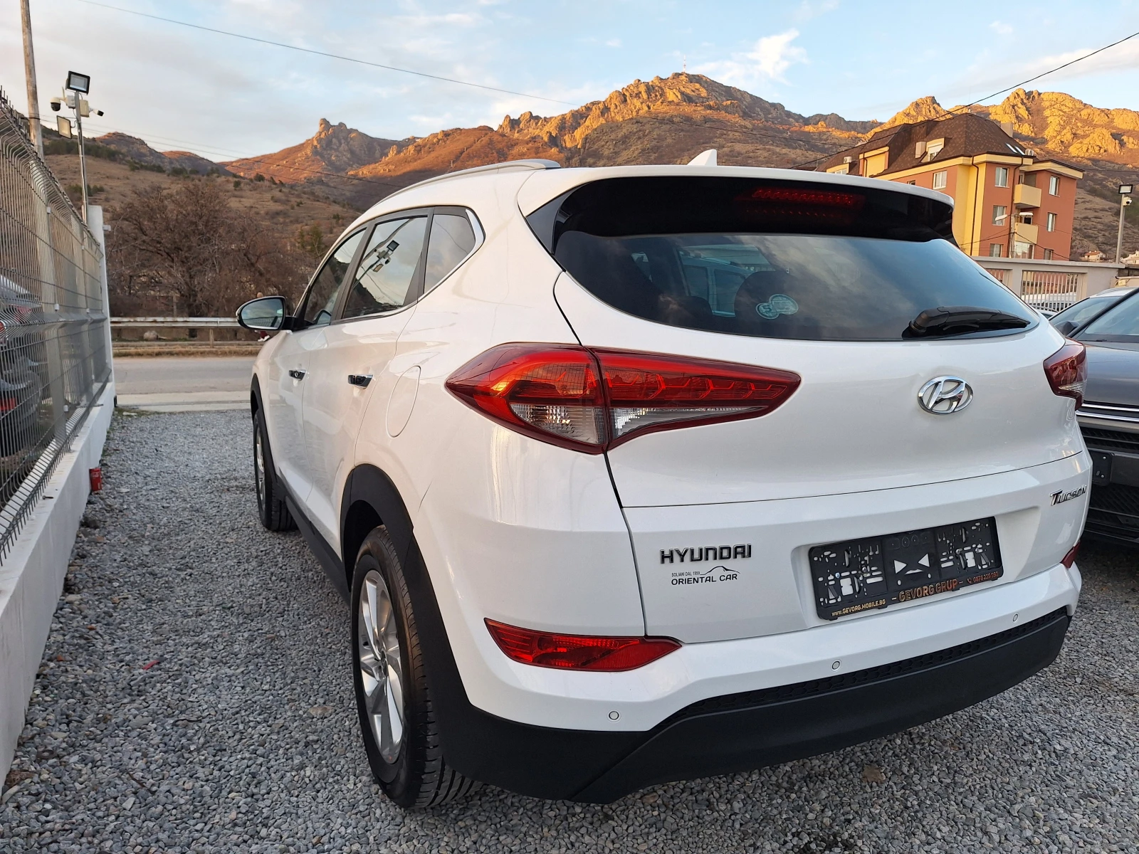 Hyundai Tucson 1.7  CRDI  KATO NOVA - изображение 7