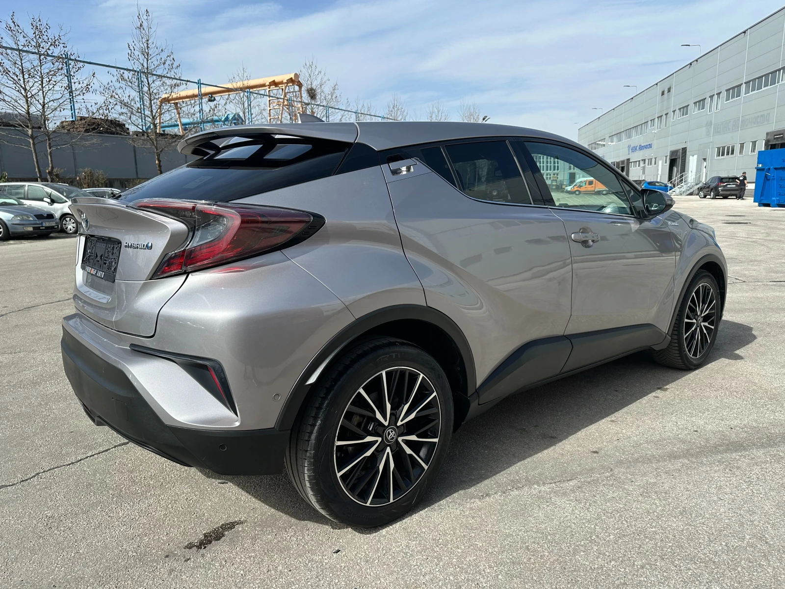 Toyota C-HR 1.8/Hybrid/Кожа - изображение 4