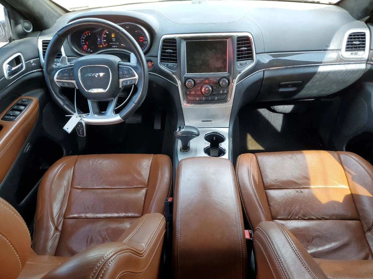 Jeep Grand cherokee SRT 6.4* PANO* ПОДГРЕВ* ОБДУХВ* LANEASSIST - изображение 8