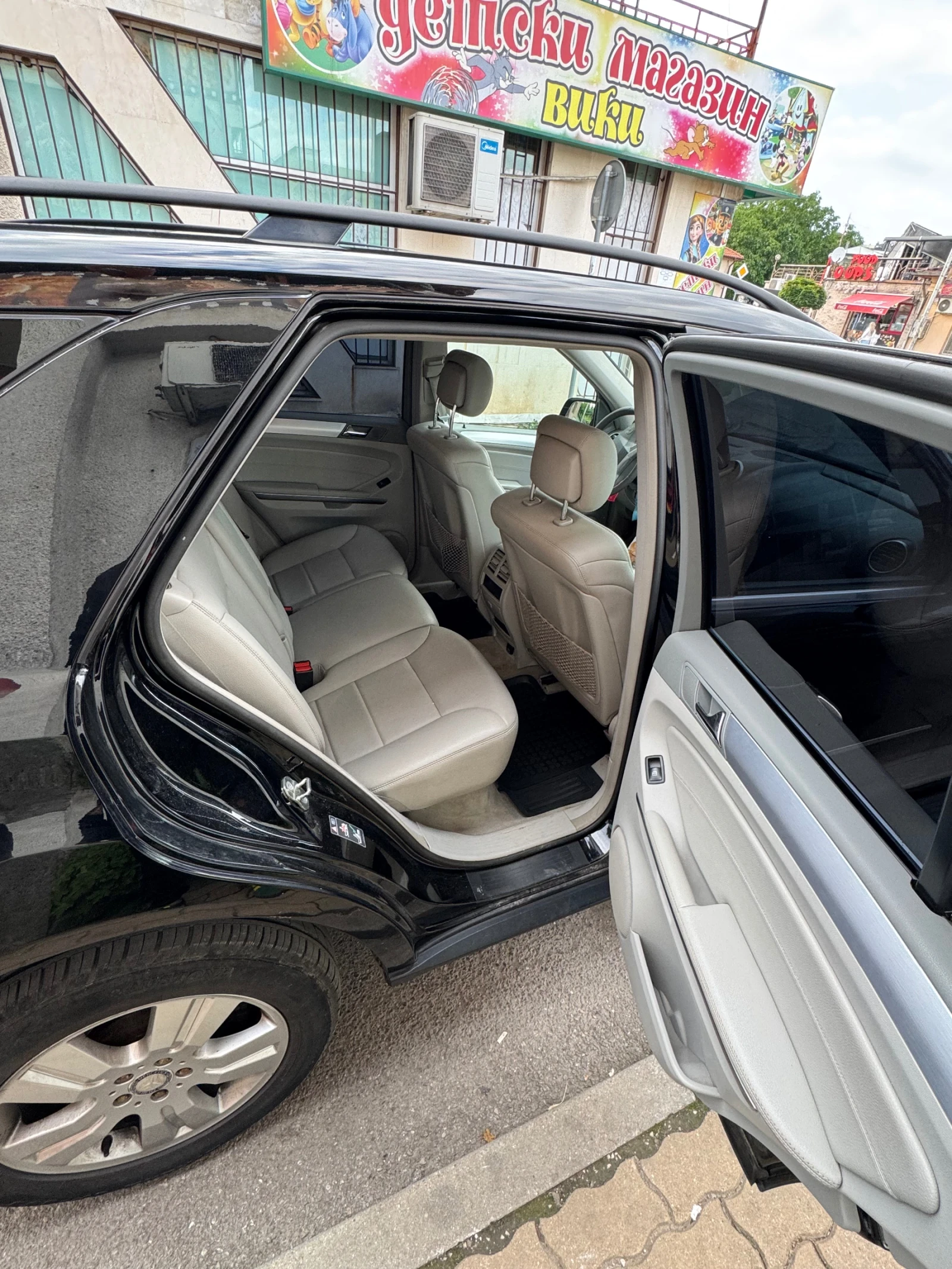 Mercedes-Benz ML 350  - изображение 9