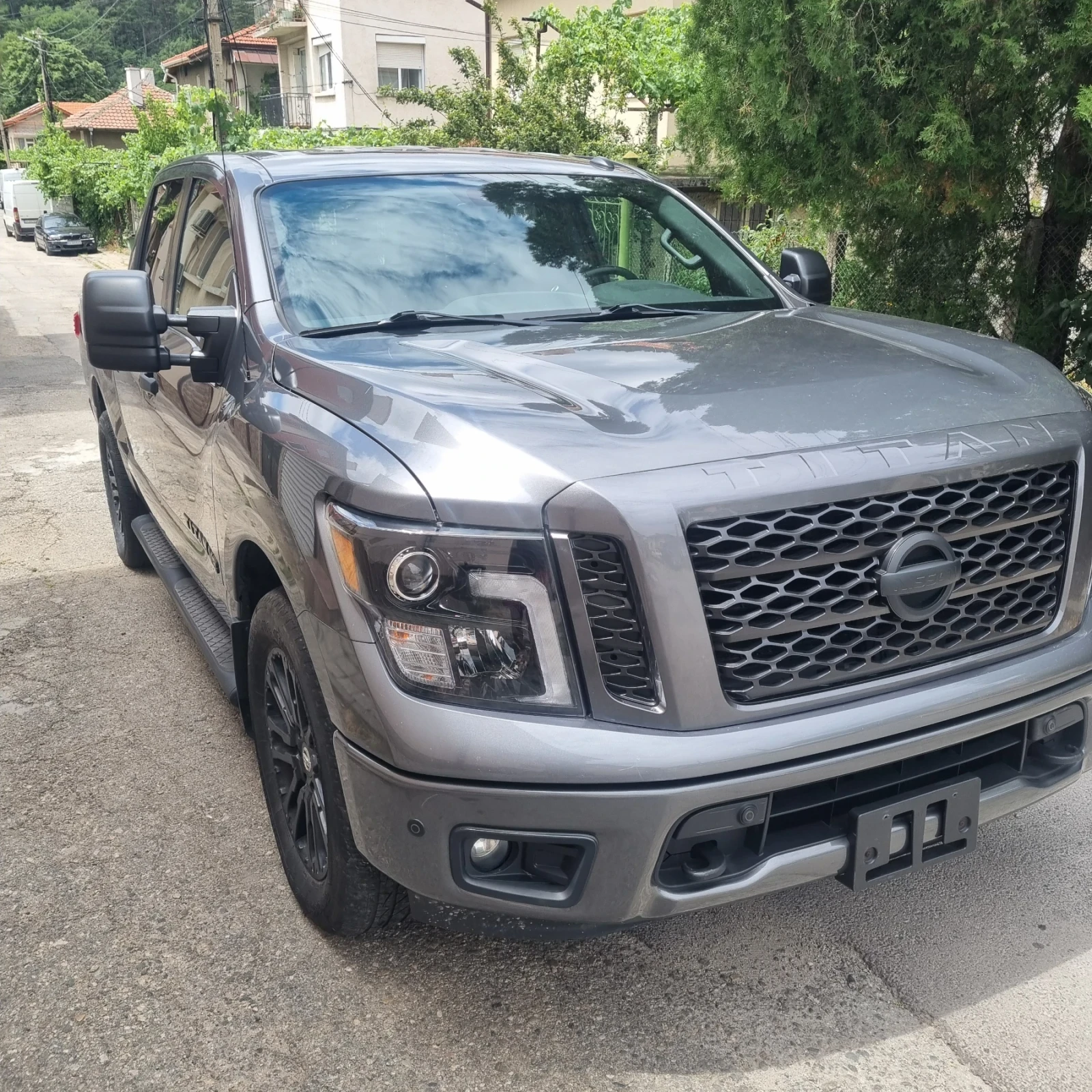 Nissan Titan crew cab 5.6 MIDNIGHT - изображение 8