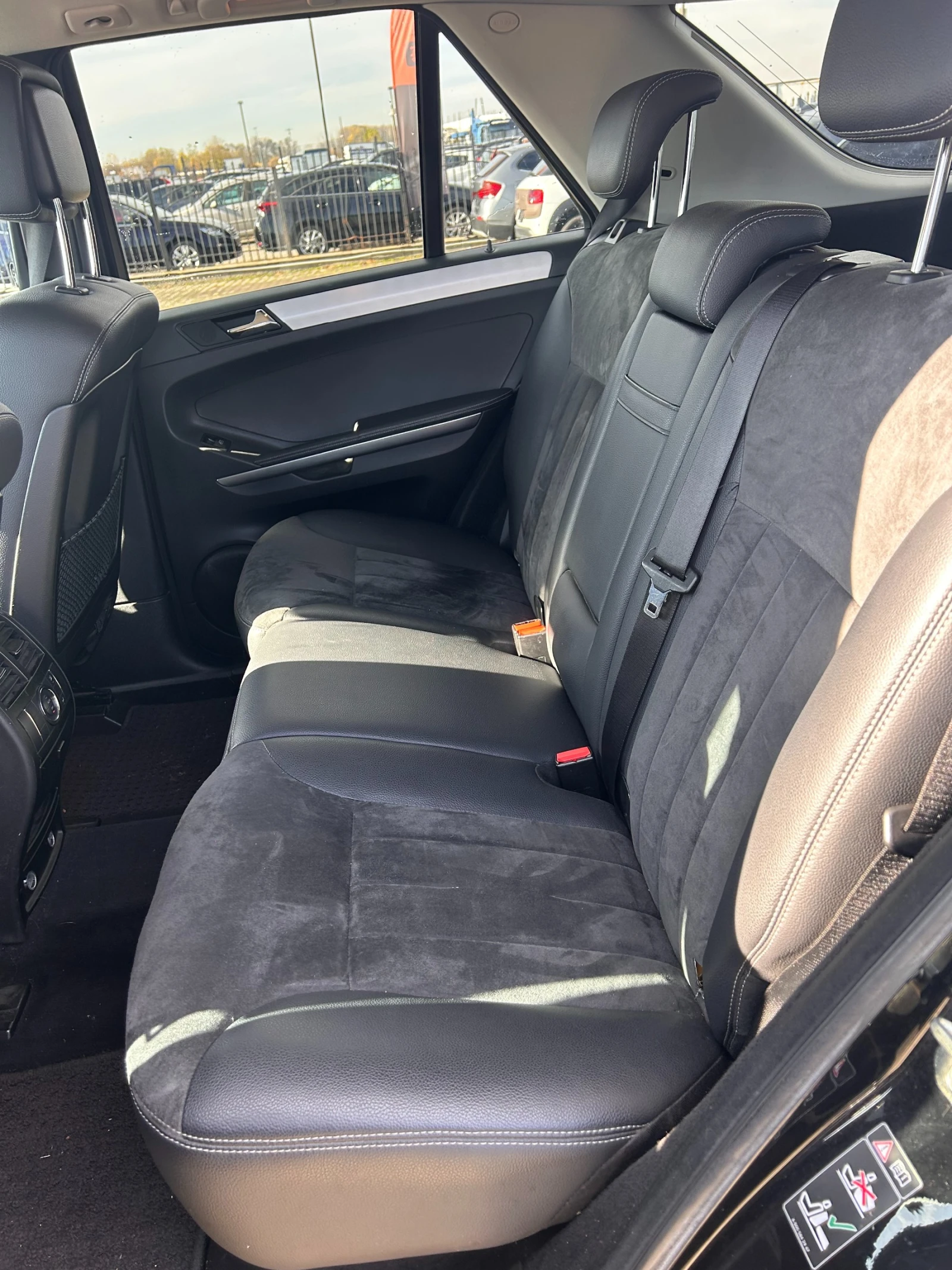 Mercedes-Benz ML 320 CDI 4MATIC AIRMATIC/AVTOMAT/NAVI/KOJA EURO 4 - изображение 10