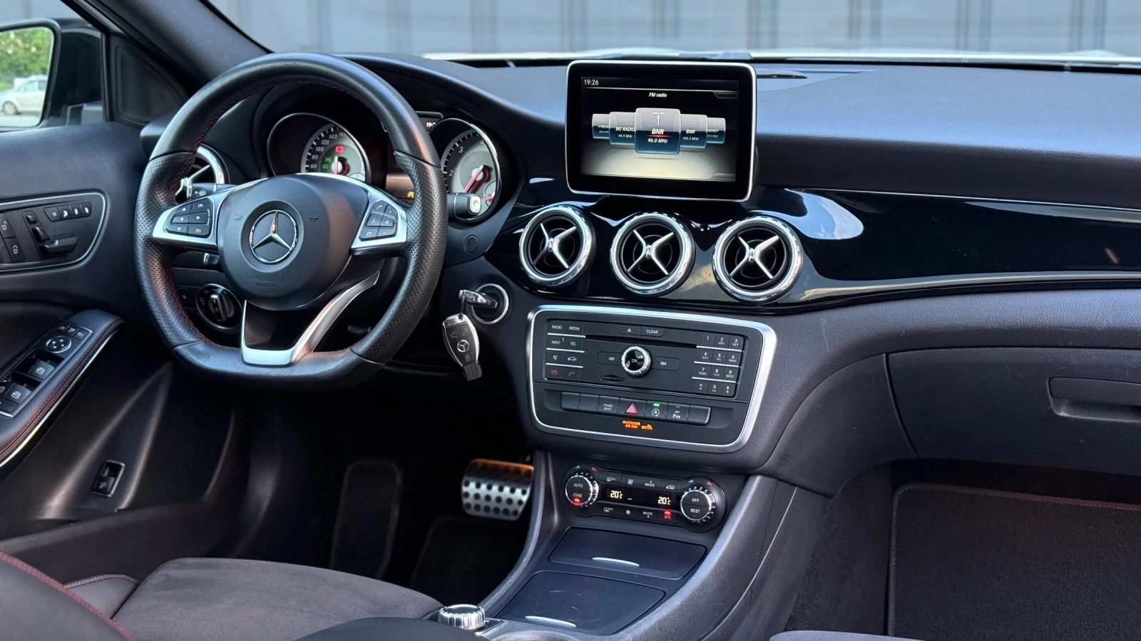 Mercedes-Benz GLA 220 AMG  | Mobile.bg � ����������� 9