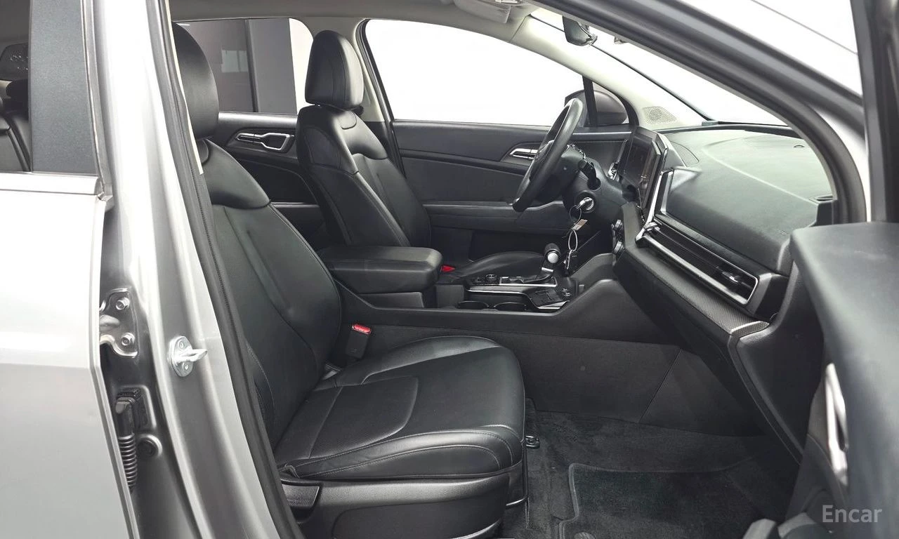 Kia Sportage 2.0D Trendy 4x4* HARMAN KARDON* ПОДГРЕВ* КАМЕРА* , снимка 7 - Автомобили и джипове - 55217656