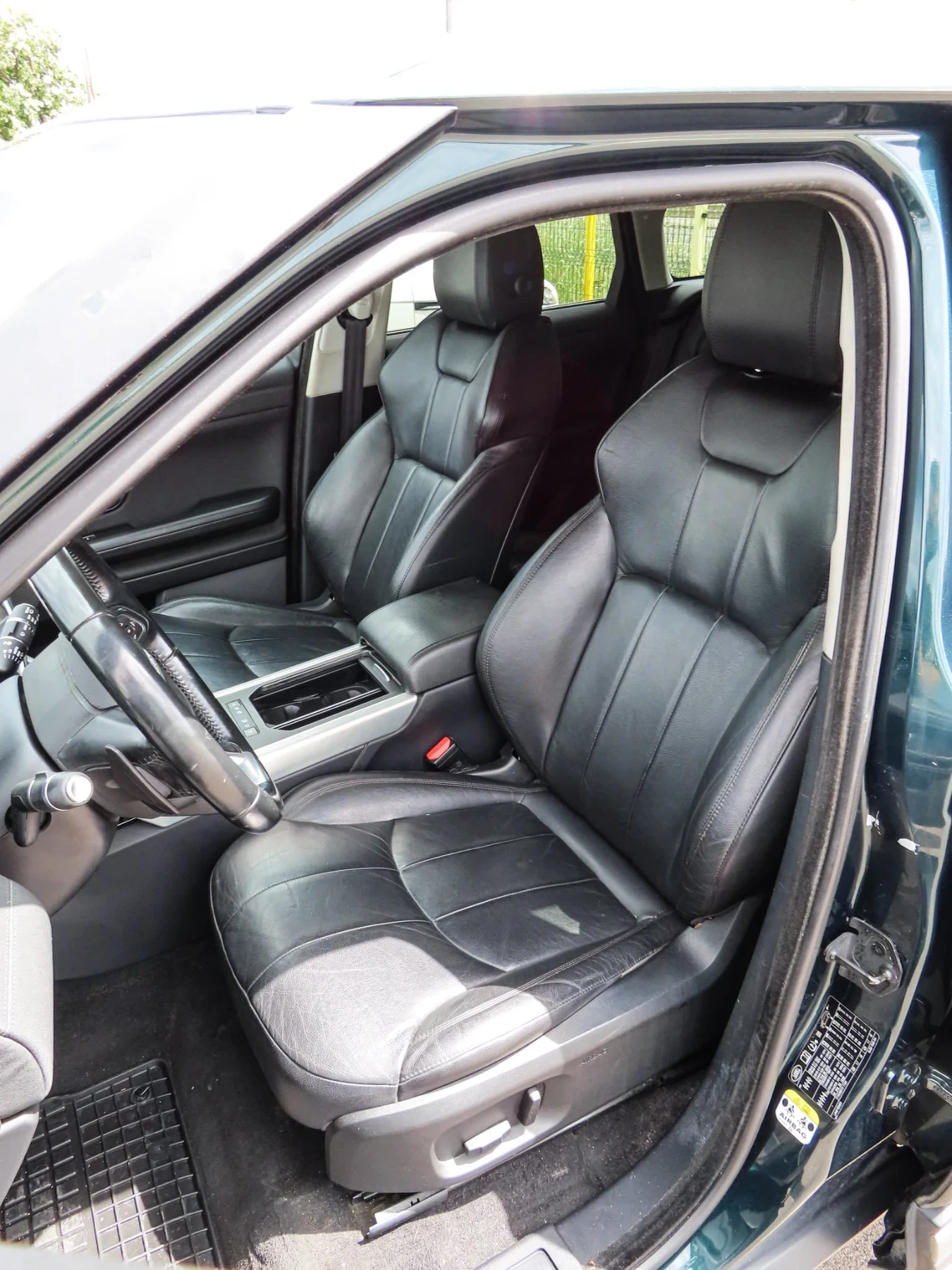 Land Rover Range Rover Evoque 2.0 DIESEL TD4, снимка 11 - Автомобили и джипове - 55426038