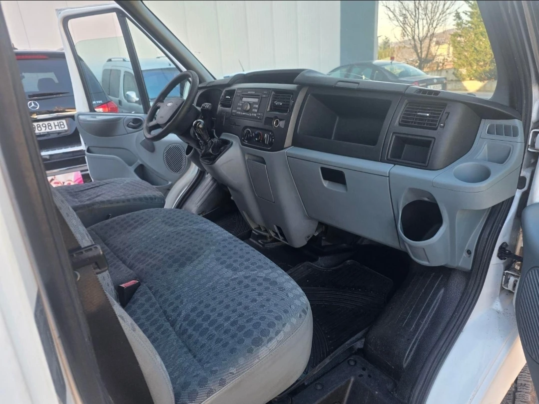 Ford Transit, снимка 8 - Бусове и автобуси - 53949412