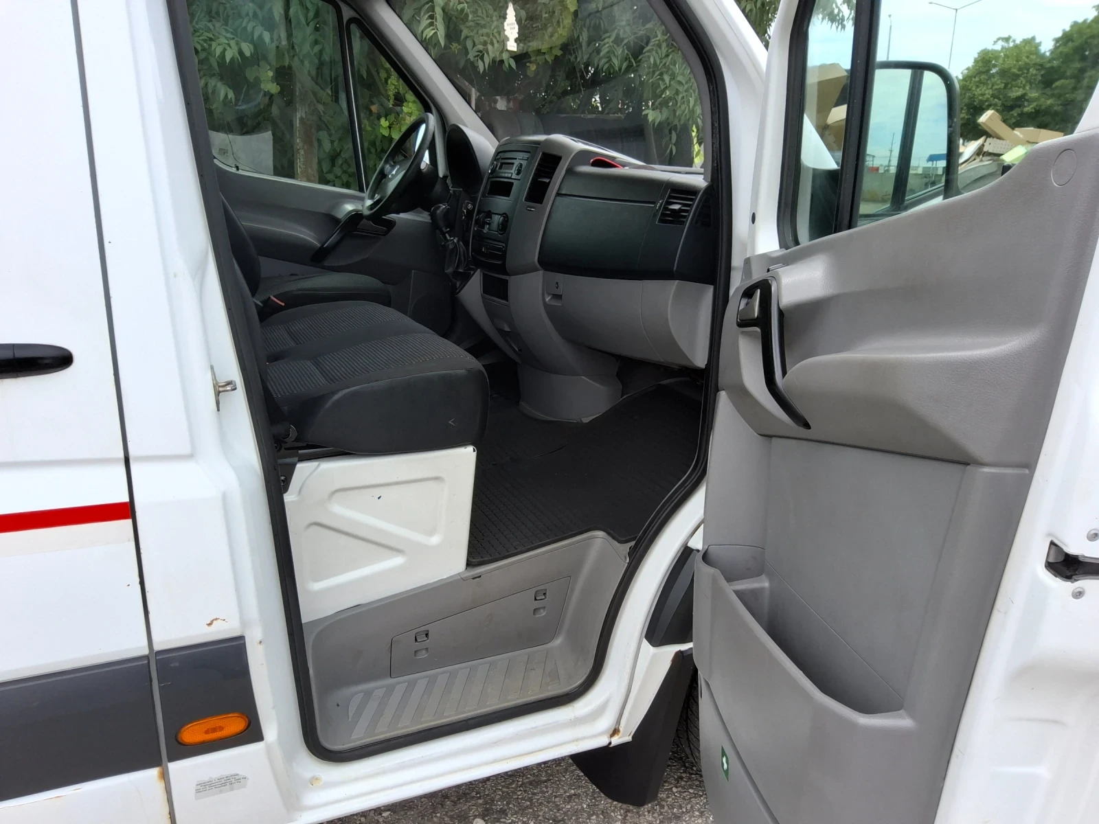 Mercedes-Benz Sprinter 2.2CDI, снимка 11 - Бусове и автобуси - 55148301