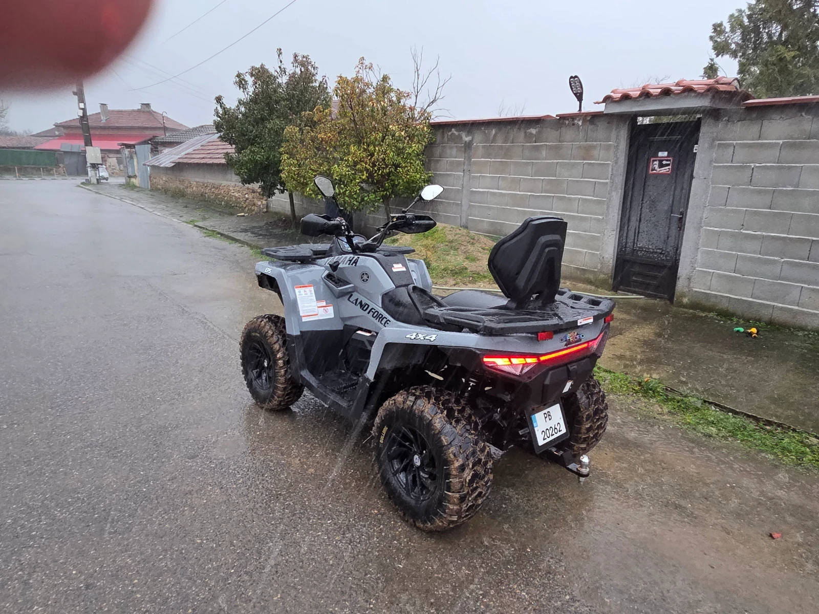 Трактор Yanmar 550 L