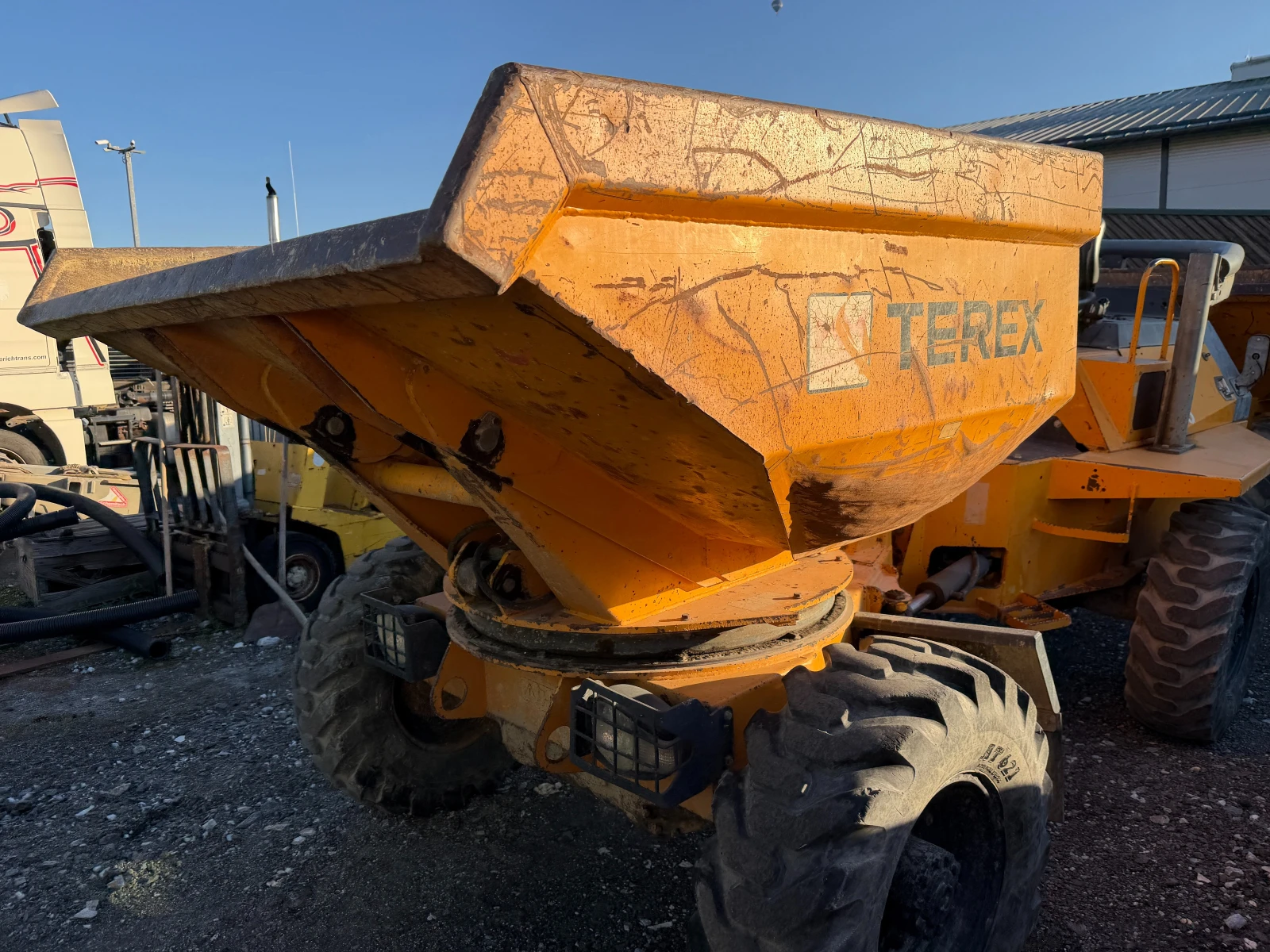 ������ �� ������� ��������� Kubota TEREX, 3-����, ����, , ,  | Mobile.bg � ����������� 6