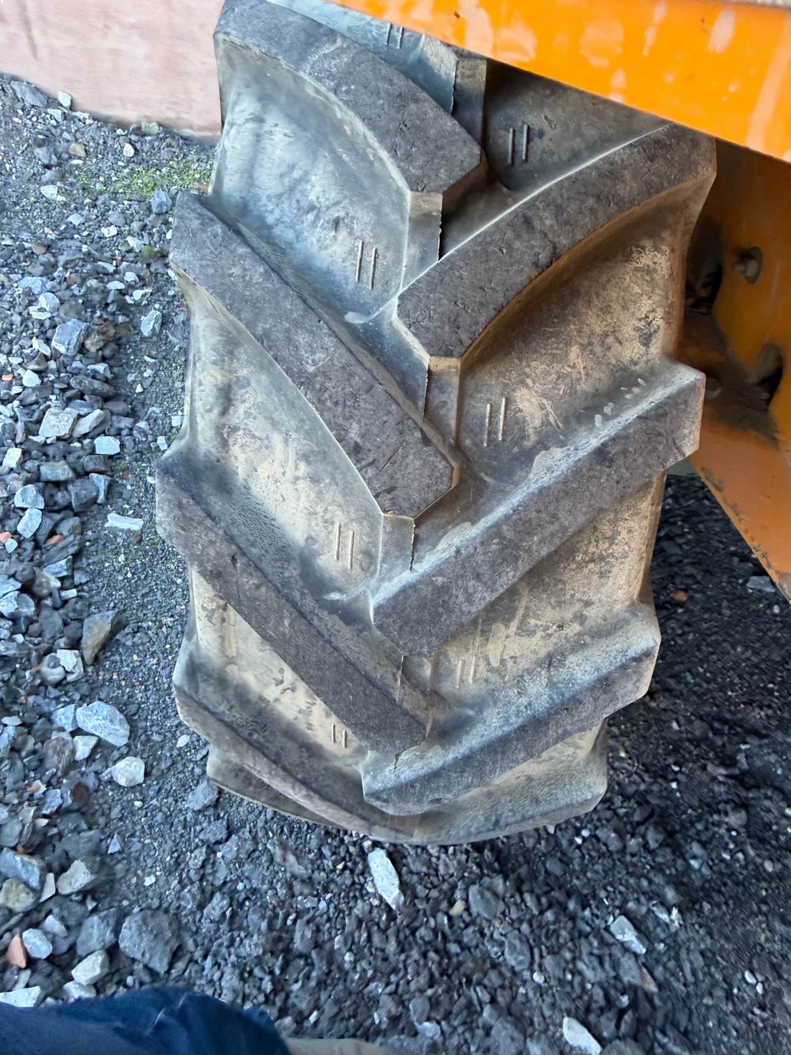 ������ �� ������� ��������� Kubota TEREX, 3-����, ����, , ,  | Mobile.bg � ����������� 10