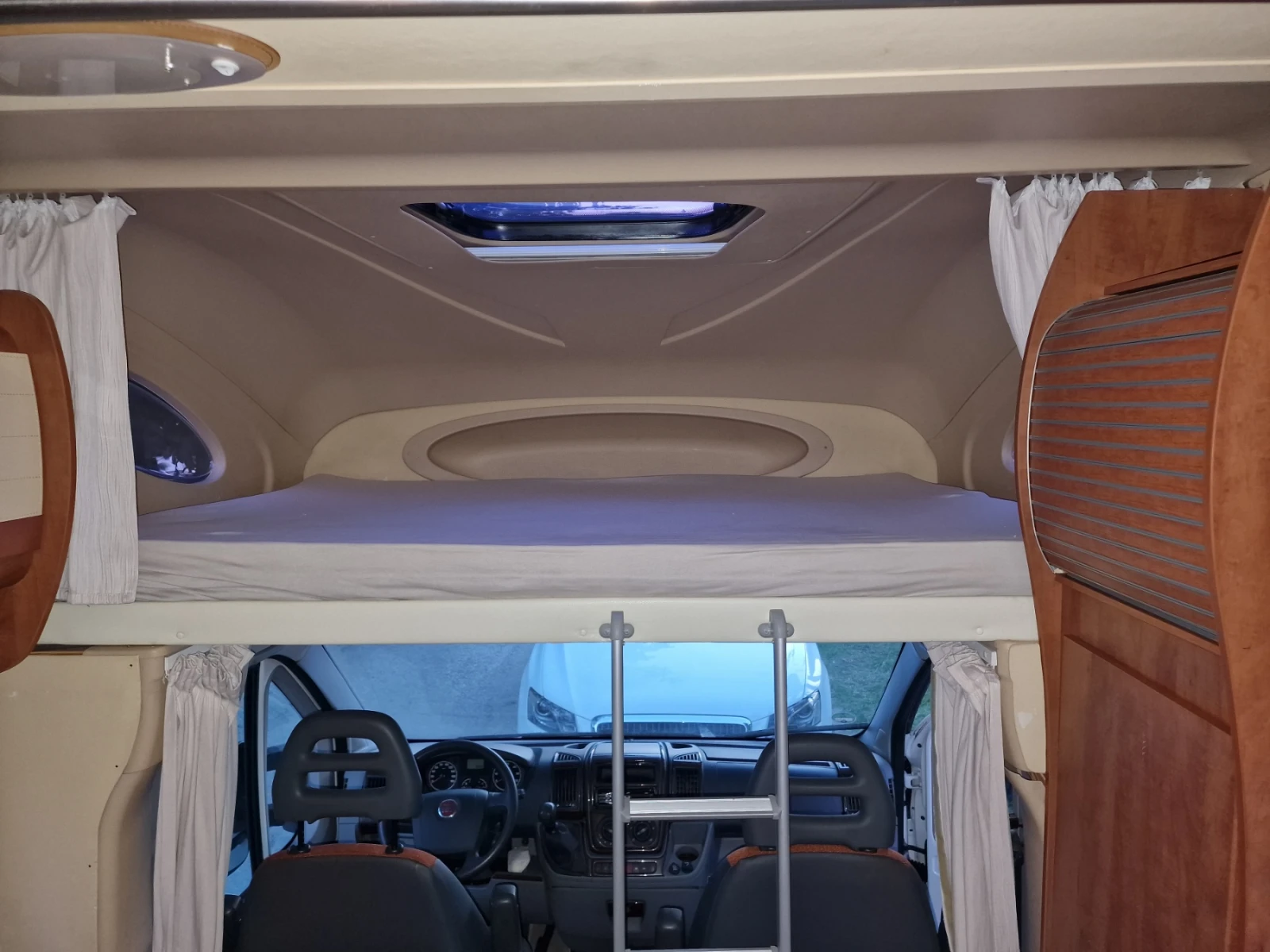 Кемпер Fiat M600, снимка 11 - Каравани и кемпери - 56133019