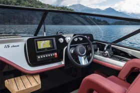 Моторна яхта Cranchi E26 CLASSIC, снимка 9