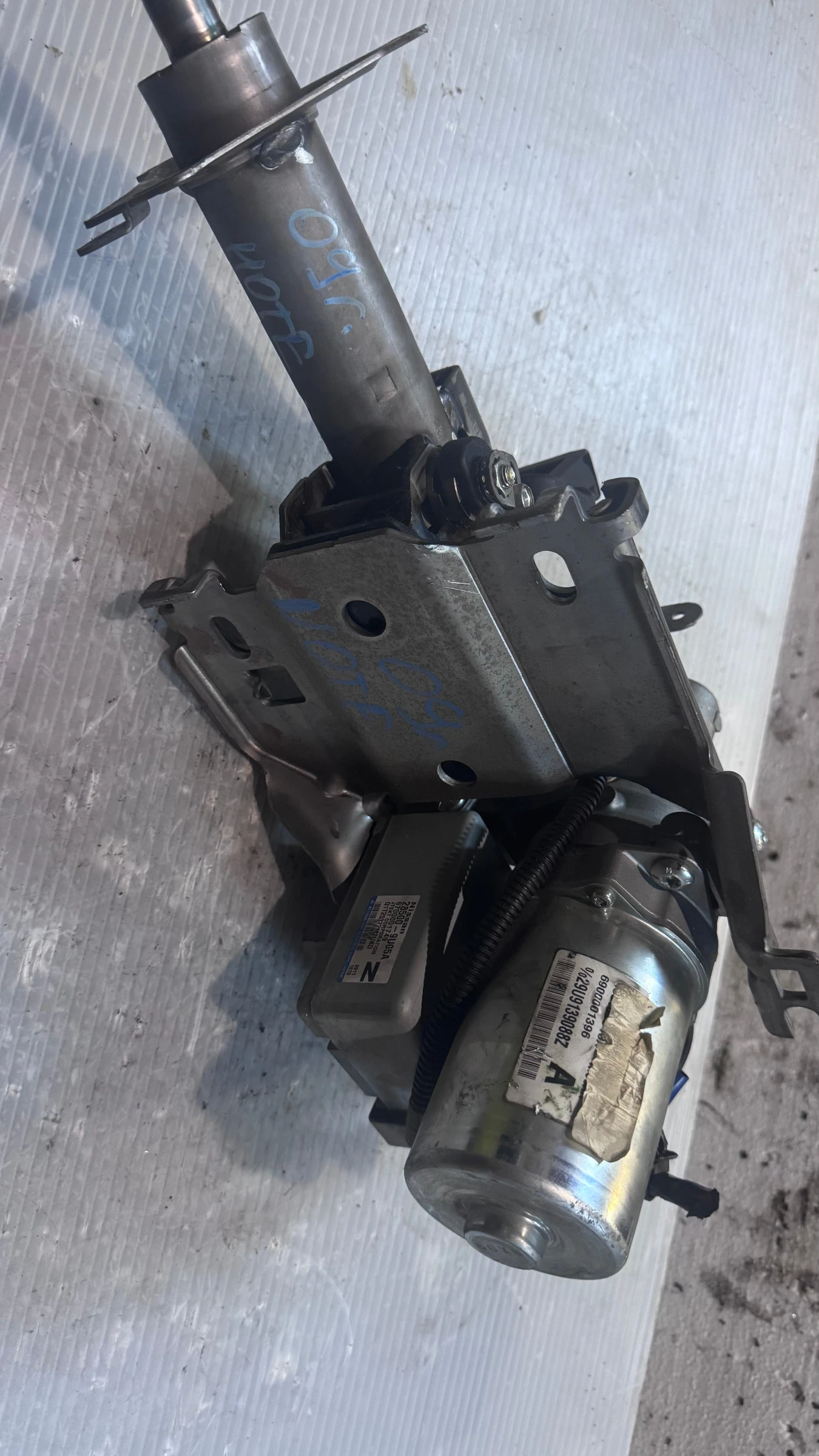    /       Nissan Note 2009 - 28500-9U05A / 6700001749   | Mobile.bg   1