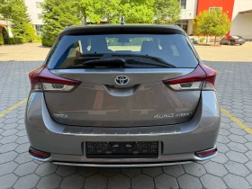 Toyota Auris 1.8Hybrid* FACELIFT* 102000км* Сервизна История* , снимка 5