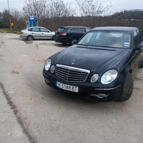 Mercedes-Benz E 280, снимка 1