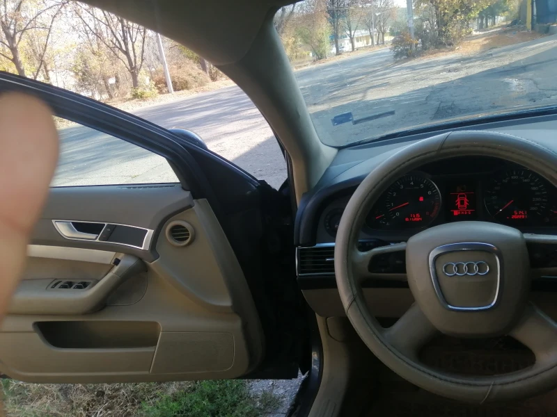 Audi A6 3.2, снимка 10 - Автомобили и джипове - 47913830