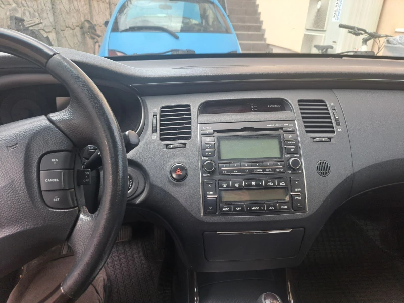 Hyundai Grandeur, снимка 3 - Автомобили и джипове - 52005626