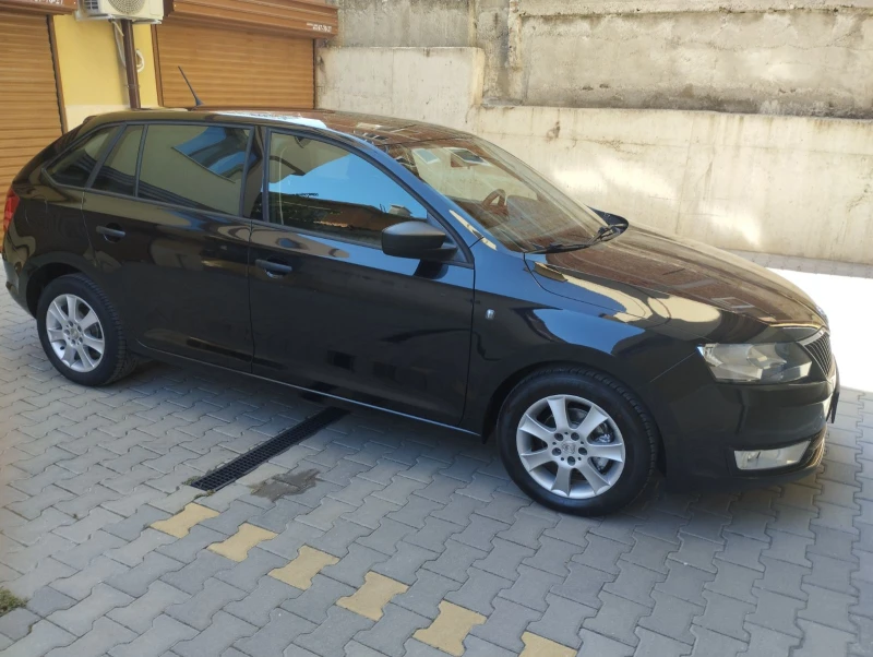 Skoda Rapid 1.2 TSI, снимка 3 - Автомобили и джипове - 48903552