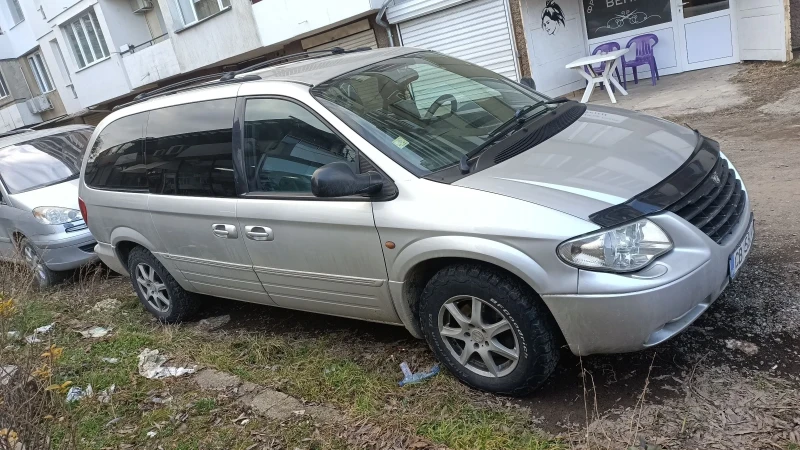 Chrysler Gr.voyager, снимка 1 - Автомобили и джипове - 48965342