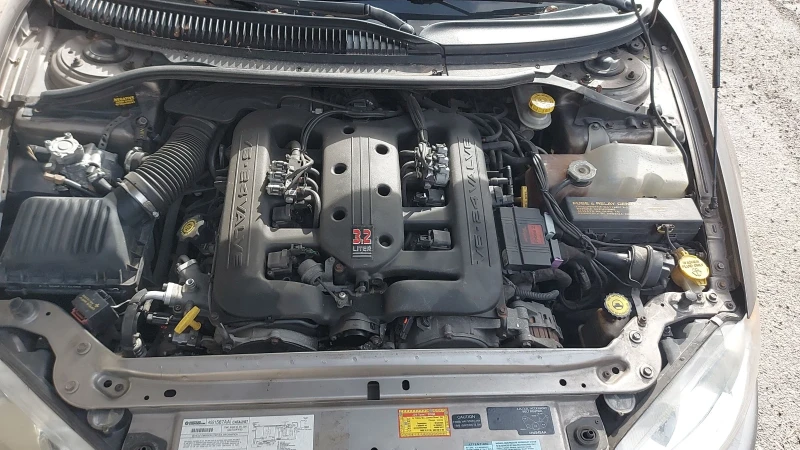 Dodge Interpid, снимка 2 - Автомобили и джипове - 52465451