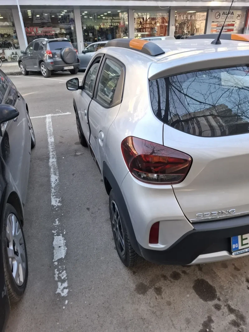 Dacia Spring електрическа, снимка 5 - Автомобили и джипове - 49492561