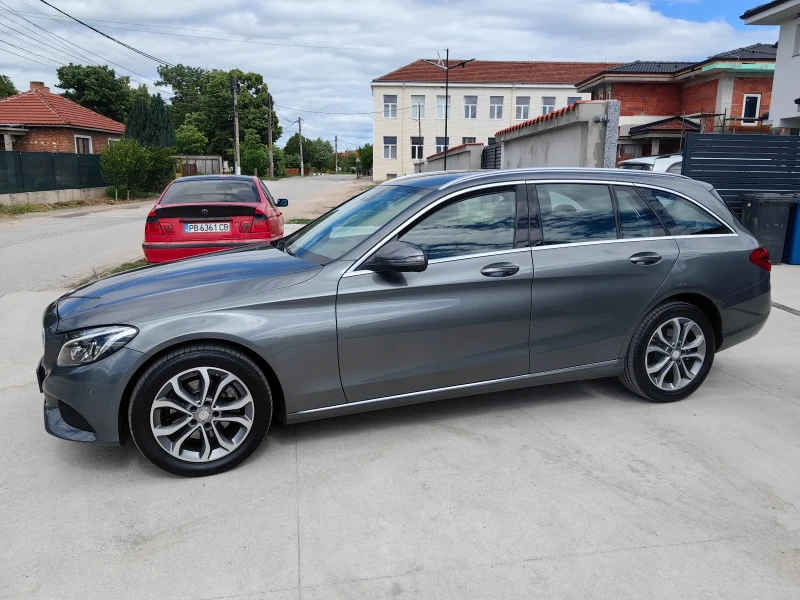 Mercedes-Benz C 220, снимка 5 - Автомобили и джипове - 50507410