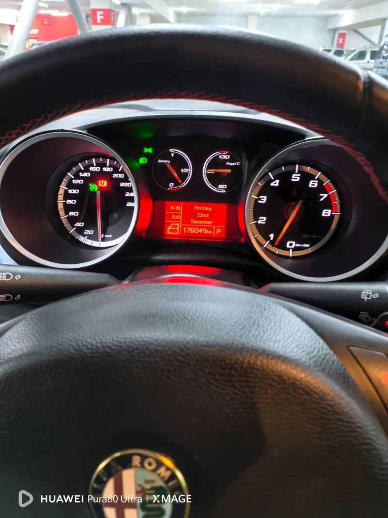 Alfa Romeo Giulietta, снимка 17 - Автомобили и джипове - 52568146