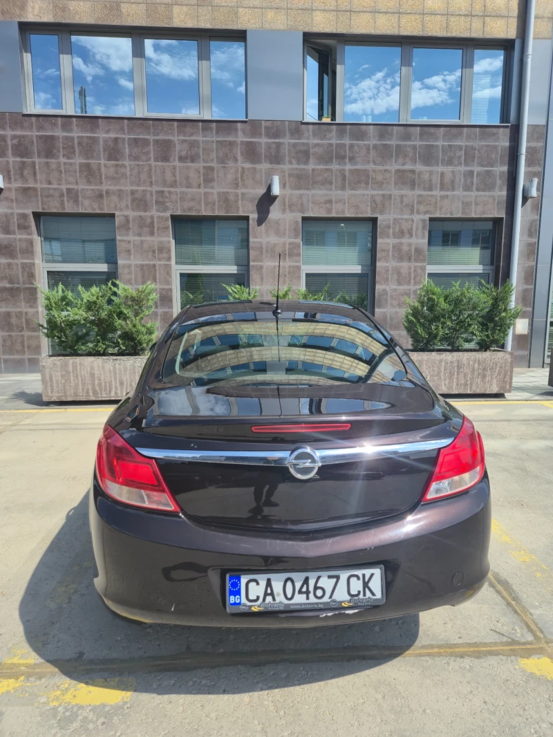 Opel Insignia 1.8 , снимка 5 - Автомобили и джипове - 51991311