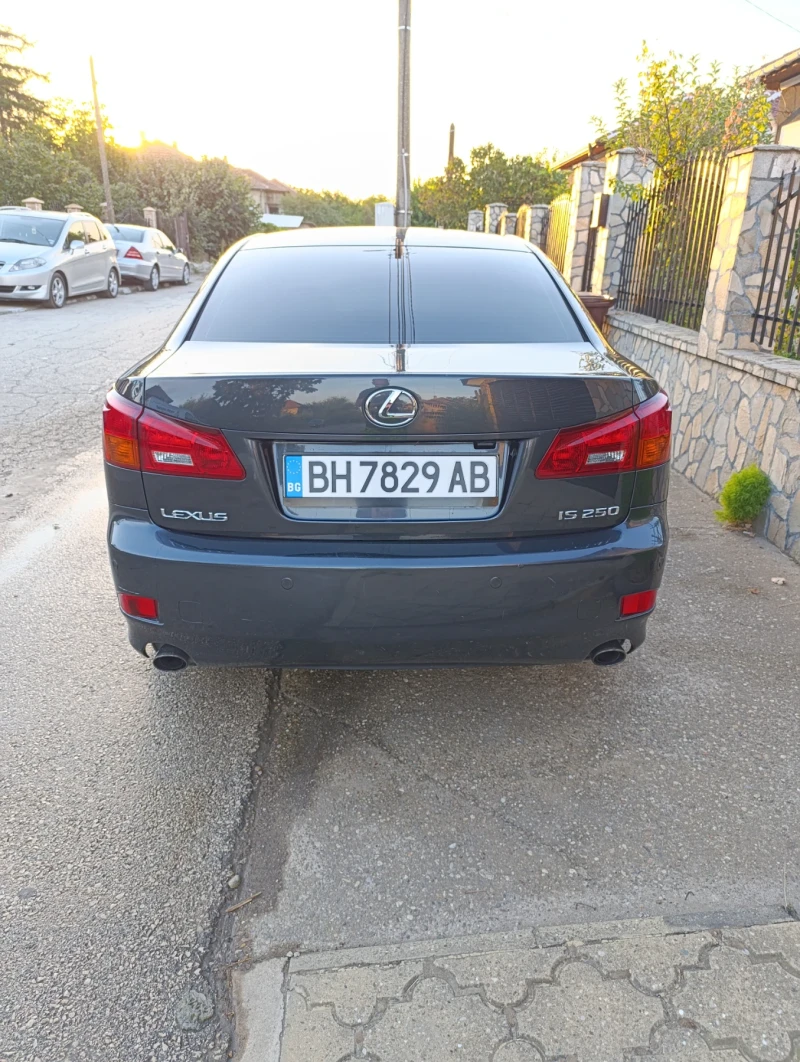 Lexus IS 250 Sport, снимка 6 - Автомобили и джипове - 52817942
