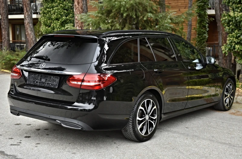 Mercedes-Benz C 220 d * NAVI* LED* BSA* KEYLESS* CAMERA, снимка 4 - Автомобили и джипове - 51871243