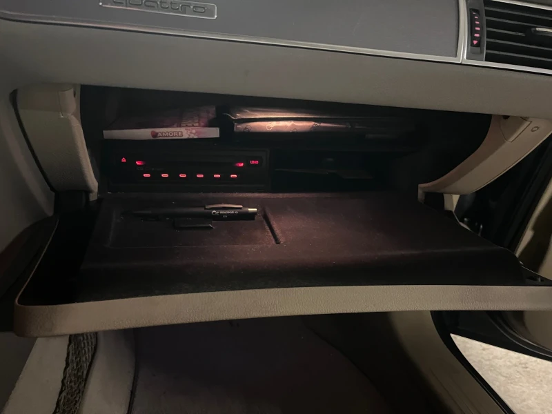 Audi A6 3.0 TDI S-line , снимка 13 - Автомобили и джипове - 52288319