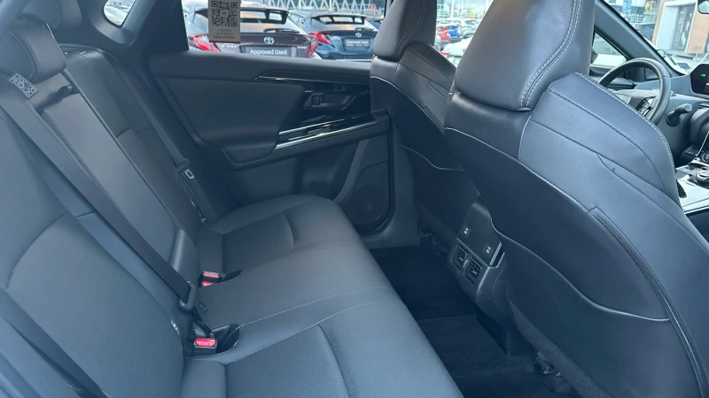 Toyota bZ4X AWD Luxury , снимка 7 - Автомобили и джипове - 52547278