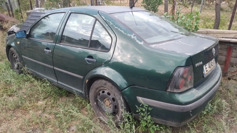 VW Bora 1.9 tdi, снимка 2 - Автомобили и джипове - 52591888