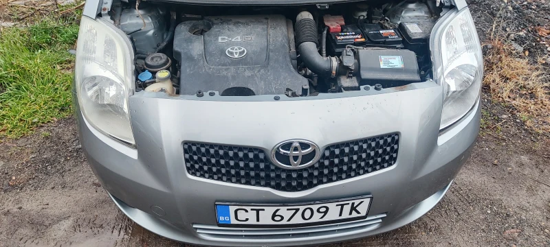 Toyota Yaris, снимка 7 - Автомобили и джипове - 53050914