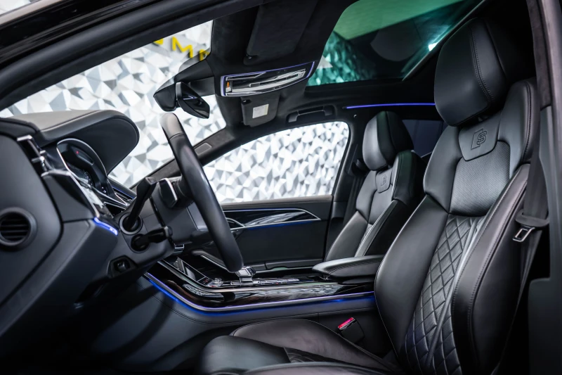 Audi S8 quattro* B&O* 360* TV, снимка 13 - Автомобили и джипове - 53164528