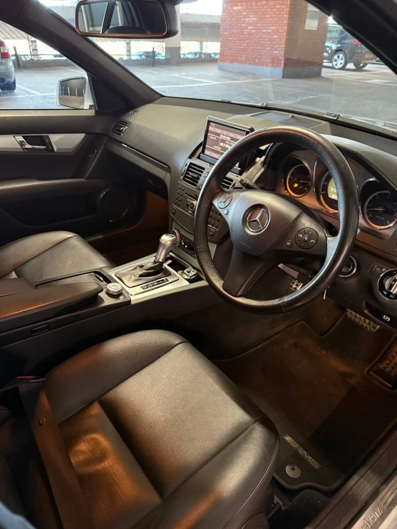 Mercedes-Benz C 350 C350CDI AMG , снимка 8 - Автомобили и джипове - 53285921