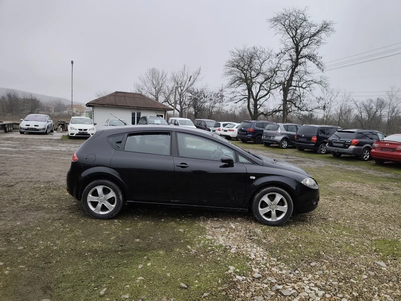 Seat Leon 1.4i клима, снимка 6 - Автомобили и джипове - 53462042