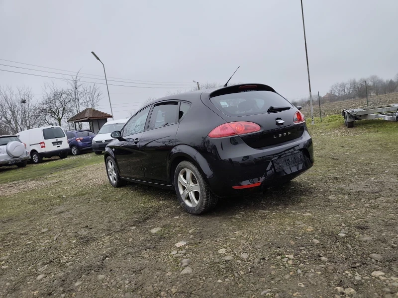 Seat Leon 1.4i клима, снимка 4 - Автомобили и джипове - 53462042