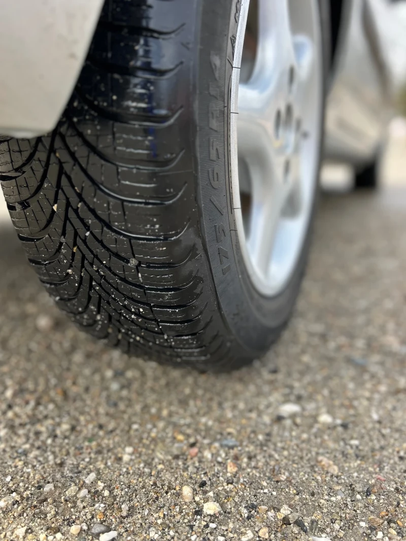 Renault Clio, снимка 10 - Автомобили и джипове - 53580472